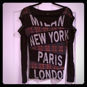 Rock n’ roll cold-shoulder shirt